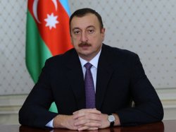 Полад Бюль-бюль оглы награжден орденом «Шараф»