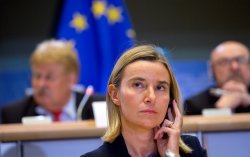 Отмена антироссийских санкций будет зависеть от действий РФ – Могерини