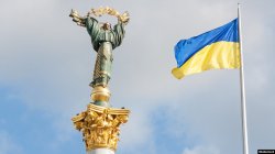 Зеленский подписал указ о всеобщей мобилизации