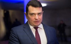 На главу НАБУ открыли дело за взятку