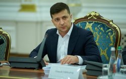 Зеленский призвал украинцев праздновать Пасху дома