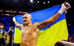 Зеленський привітав Усика з перемогою над Фʼюрі