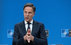 Рютте відреагував на ідею Мелоні захисту України "за 5-ою статтею НАТО"