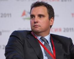Абромавичус ожидает в ближайшие дни стабилизации и укрепления курса гривны