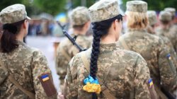 Скільки жінок служить у ЗСУ: Міноборони назвало цифру