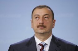Ильхам Алиев провел встречу с министром транспорта Катара   