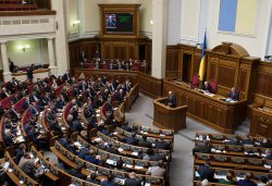 Без регистрации ЦИК осталось 11 кандидатов в нардепы