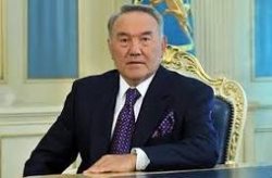 Обама позвонил Назарбаеву поговорить об Украине