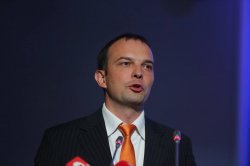 Военному руководству предложат иммунитет от люстрации