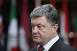 Порошенко подписал закон, который позволит судить Януковича